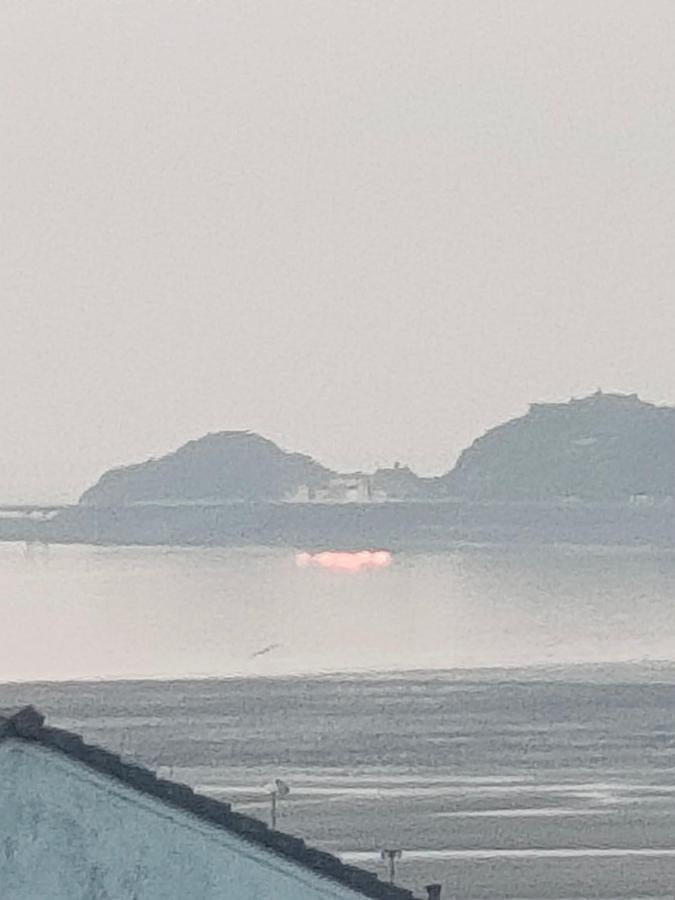 Fishermen'S Cottage With Log Burner, 2 Bathrooms & Sea Views From Garden Terraces The Mumbles Exterior foto