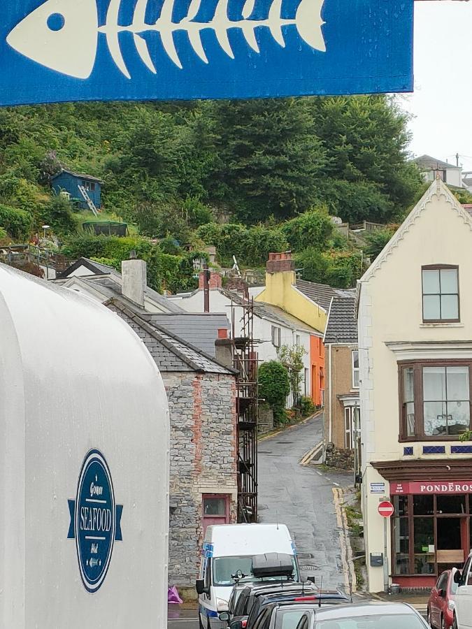 Fishermen'S Cottage With Log Burner, 2 Bathrooms & Sea Views From Garden Terraces The Mumbles Exterior foto
